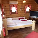 Koliba Pacho - Zrub Katka Prievidza